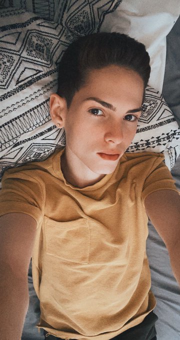 To all my ex: I don&rsquo;t even want you back anymore  Brought to you by listening to too much Halsey in bed