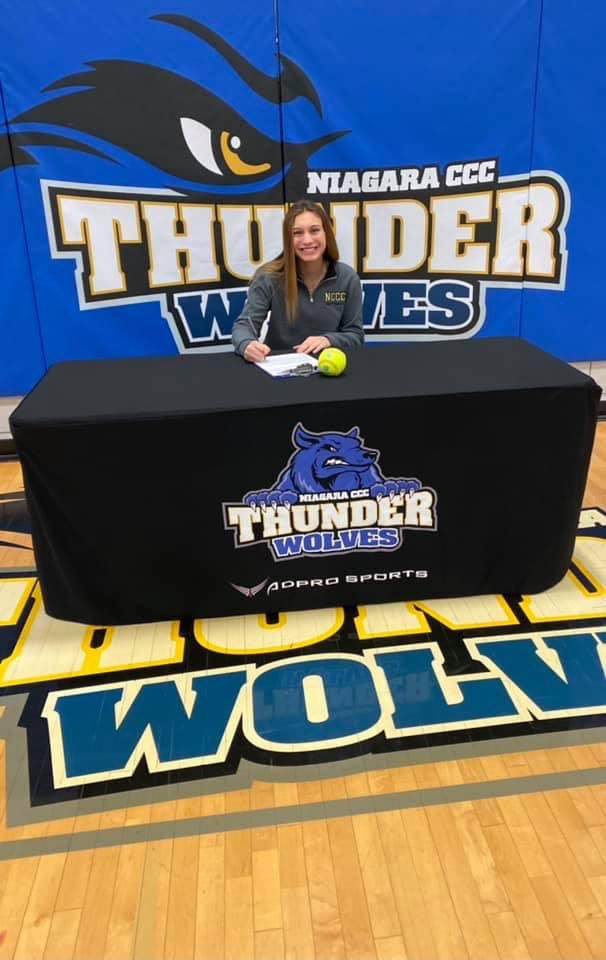 ua_ava_softball's tweet photo. Congrats to 18U- Jacobia’s, Mackenzie Gozdziak, on deciding to continue her academic and athletic career at NCCC! https://t.co/dRyTgLfvpi