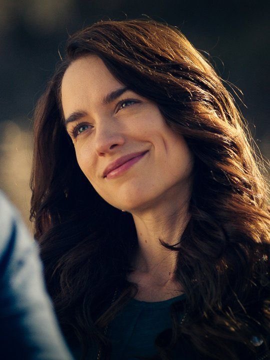 FR4NT45T1C's tweet photo. Reason 14 - I love #WynonnaEarp 

#DimplesForDays 

Need I say more! 🔥🔥🔥

#FiveForWynonna @SYFY @NBCUniversal @nbcentpr https://t.co/5CRKsVrdiA