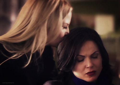 Classic soft SwanQueen