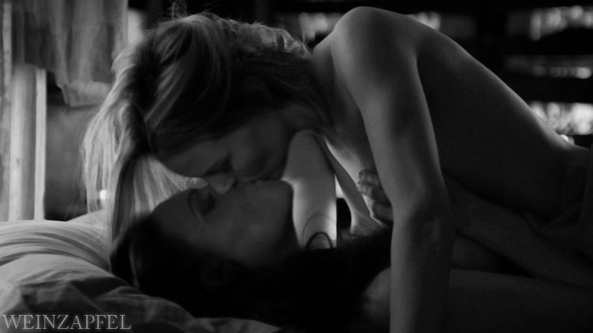 b&w SwanQueen part 3 like how the fuck are they THAT perfect?