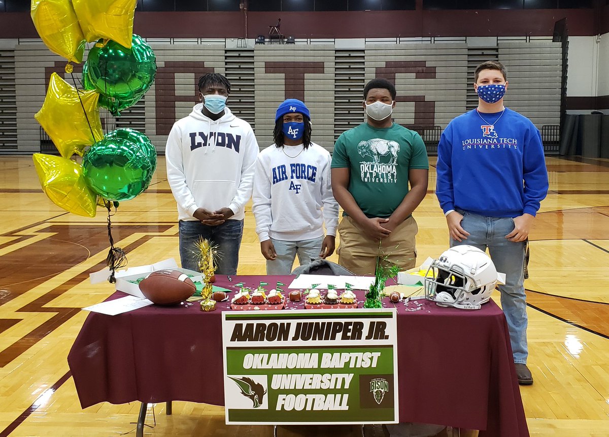Great day watching these Cats sign to play college ball!  <a href="/kdubb_43/">Keidrick</a> @25goliveee <a href="/AaronJuniper/">Aaron Juniper</a> <a href="/noble_trace/">Benjamin miracle</a> <a href="/PlanoFootball/">Plano Football</a>