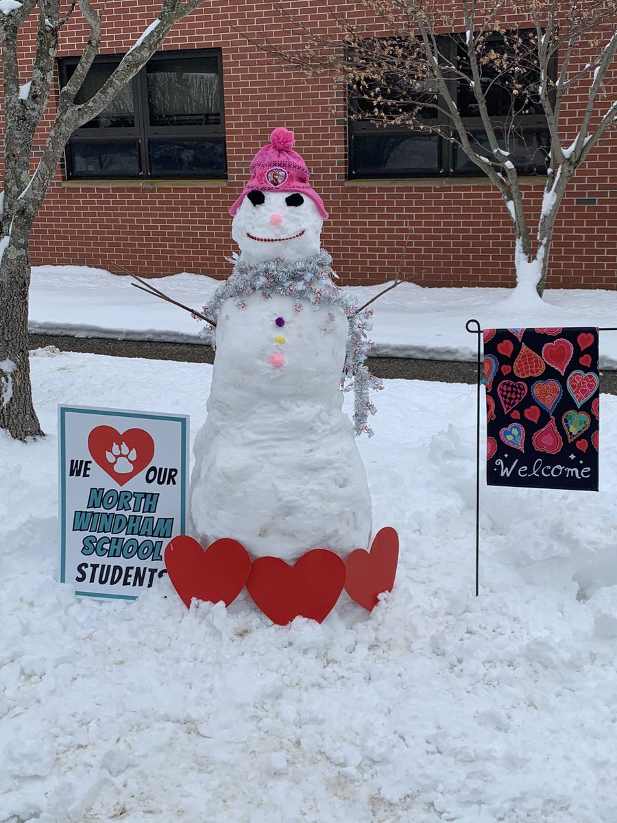 nwsbobcats's tweet photo. Can’t wait to see our NWS students back at in-person school tomorrow! ☃️🥰#nwsbobcats https://t.co/ZYd4Fxlw8v