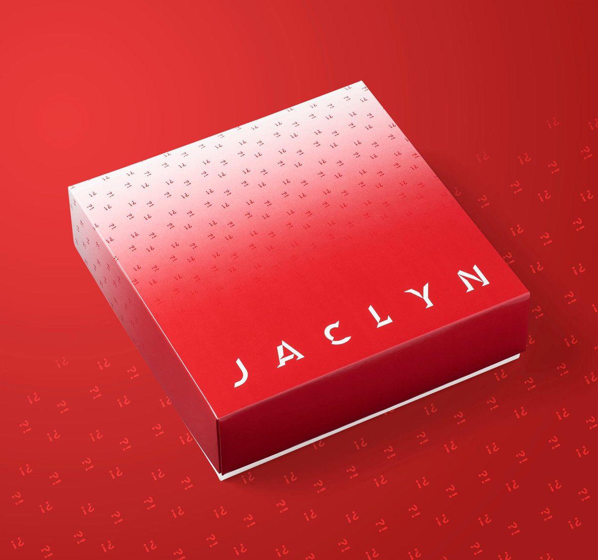 ❤️ Introducing the Valentine's Day Capsule ❤️

Happy Valentine’s Day from J! We all know love is blind, that’s why Jaclyn curated four SURPRISE sets. Take the leap and fall in love with makeup all over again. 

(SEE BELOW FOR DETAILS)