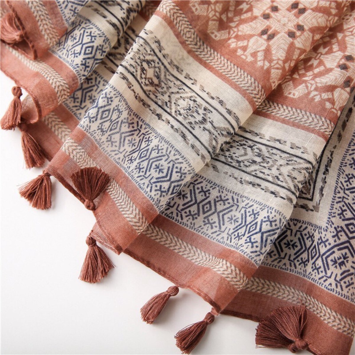 BerryShawl's tweet photo. Here’s a little sneak peek of our new collection that will be released end of this month! Turn on your notifications! Made from cotton which is perfect for everyday wear. https://t.co/qt1PhlHkNN