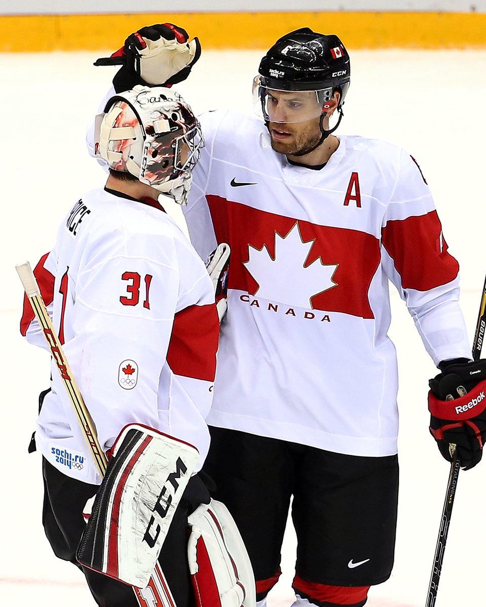  𝟸𝟹/𝟶𝟸/𝟸𝟶𝟷𝟺 Remporte la médaille d’or pour le Canada aux Jeux olympiques de Sotchi, avec Carey Price. Wins gold with Canada at the 2014 Olympic Games in Sochi with Carey Price.