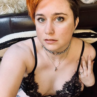 #NewProfilePic https://t.co/dnB5LxUiEL<a href="/tag/newprofilepic"class="tags">#NewProfilePic</a>