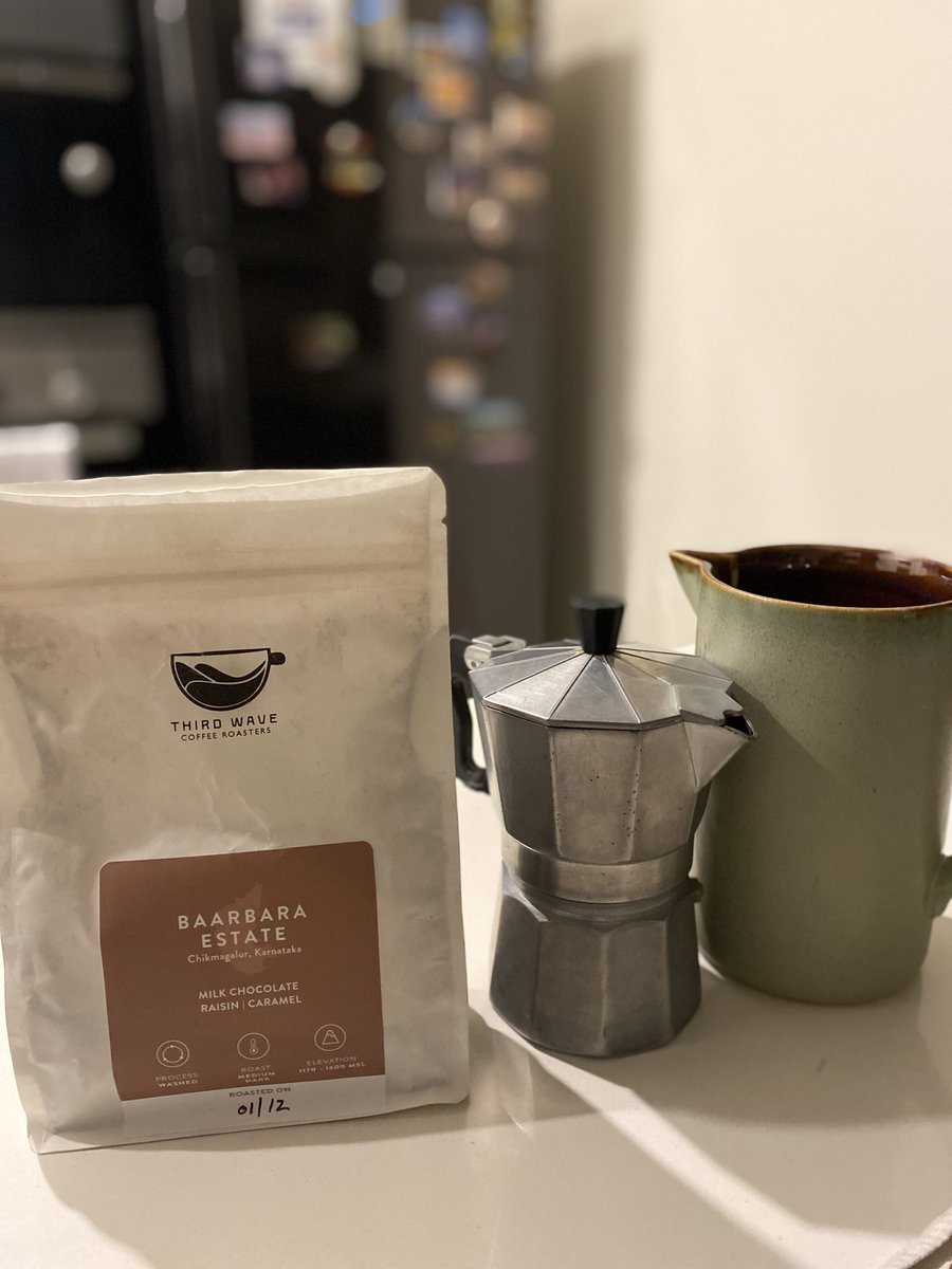 FoolzWizdom's tweet photo. My mornings begin with a caffeine hit. (This would amount to a flat white, not Americano, not capppucino, not a latte) #Clubcoffee @anilbhatortho @MLK77837996 @reader_wanderer @MLK77837996 @DrDeepakKrishn1 @geniusparadox https://t.co/tG59KOPOmP