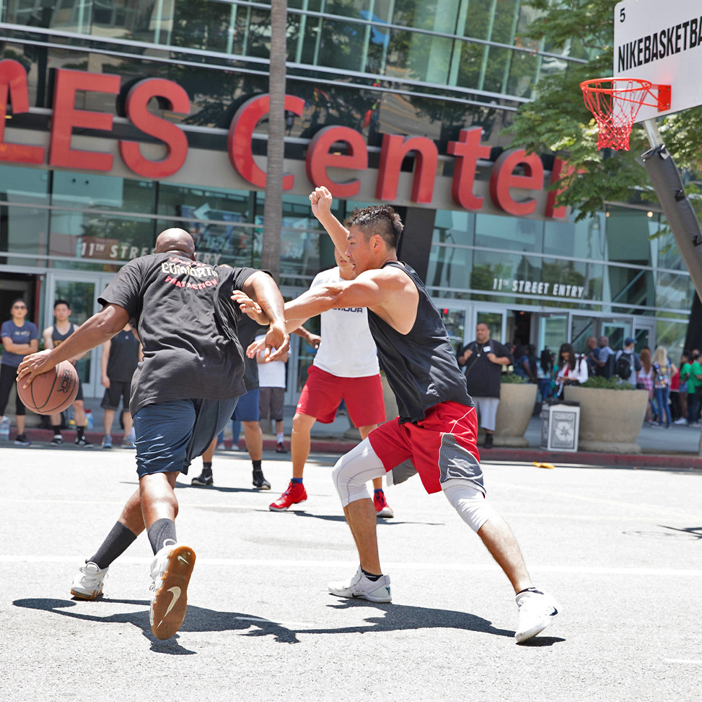 Стоим спорт. Ивонн МАКГИННЕС И Киллиан Мерфи. Ивон МАКГИНЕСС В молодости. Киллиан Мерфи личная жизнь Ивонн МАКГИННЕСС фото. Ивонн МАКГИННЕС И Киллиан Мерфи молодые.