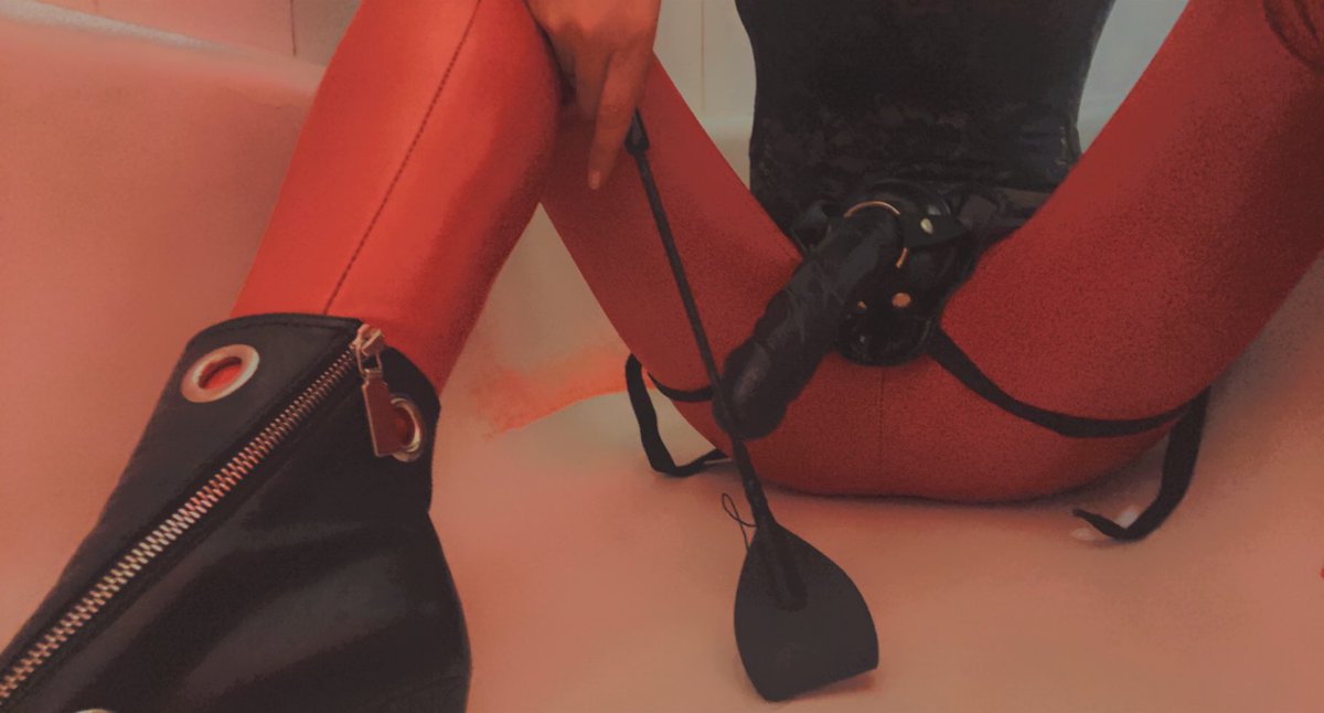 GoddessAthena84's tweet photo. If your worth a #mindfuck , I’m worth more than you value ! Anyone #slave looking for a #keyholder and a one-of-a-kind #domme? Looking to make a stables of #slaves that will do anything for me. 

#BDSM #Chastity #StrapOn #StrapOnMistress #Dom #dominant #Fetish #kink #slavewanted https://t.co/qR33wlYUo7