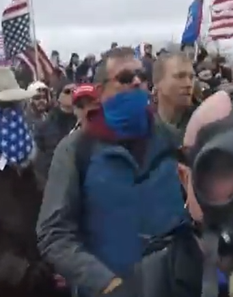 FBIWFO's tweet image. #NEW PHOTOS: Call 1-800-CALL-FBI or visit tips.fbi.gov to submit information. Reference the assault on media (AOM) photo number, if applicable, when calling or submitting information online. Below are Photo #s 195, 196, 197,