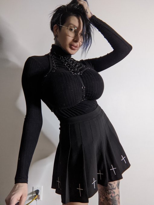 Do you want me to be your goth girlfriend? Daily vote here ==>https://t.co/U5brBfJklT Join me ==> https://t<a href="/tag/hot"class="tags"><span>#hot</span></a><a href="/tag/sideboobs"class="tags"><span>#sideboobs</span></a><a href="/tag/inkedgirl"class="tags"><span>#inkedgirl</span></a><a href="/tag/tattoos"class="tags"><span>#tattoos</span></a><a href="/tag/candid"class="tags"><span>#candid</span></a><a href="/tag/bigboobs"class="tags"><span>#bigboobs</span></a>