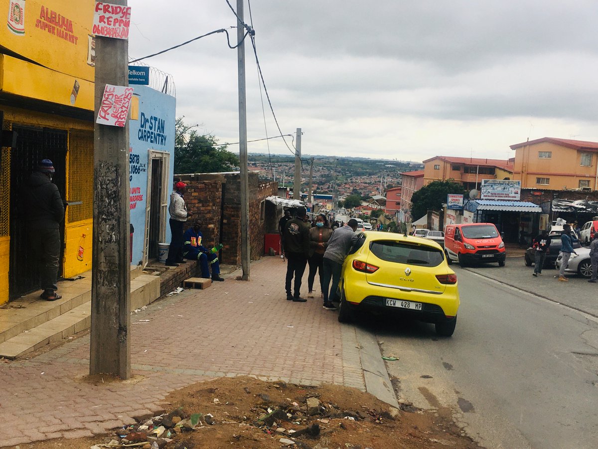 WorldKotaKings's tweet photo. We have been coming for too hope we hope to find our break thru at Alex ...New store opening soon at 5 Selborne 
#MalemaMeetsZuma 
Malema https://t.co/vMgBB5haN4