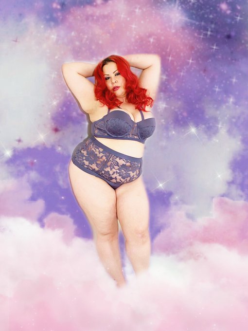 I&rsquo;ve moved to the clouds. Come find me 💗 https://t.co/u3OsNB8qwy<a href="/tag/altstarawards"class="tags"><span>#altstarawards</span></a>