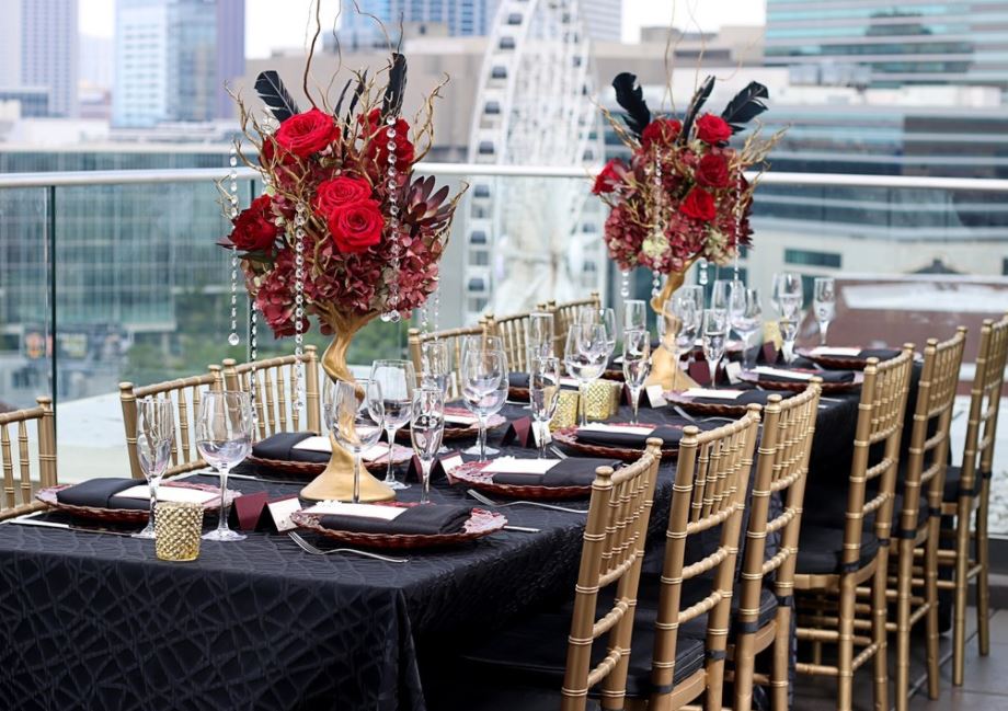 Did you know you can rent our space for your own private event? Contact us for more information - contact button in bio!
📸: <a href="/jladsonweddings/">Jade Ladson</a>

#SkyLoungeATL #GlennHotel #LegacyVentures #DowntownAtlanta #Private Events #RooftopVenue #AtlantaWeddings #jladsonweddings