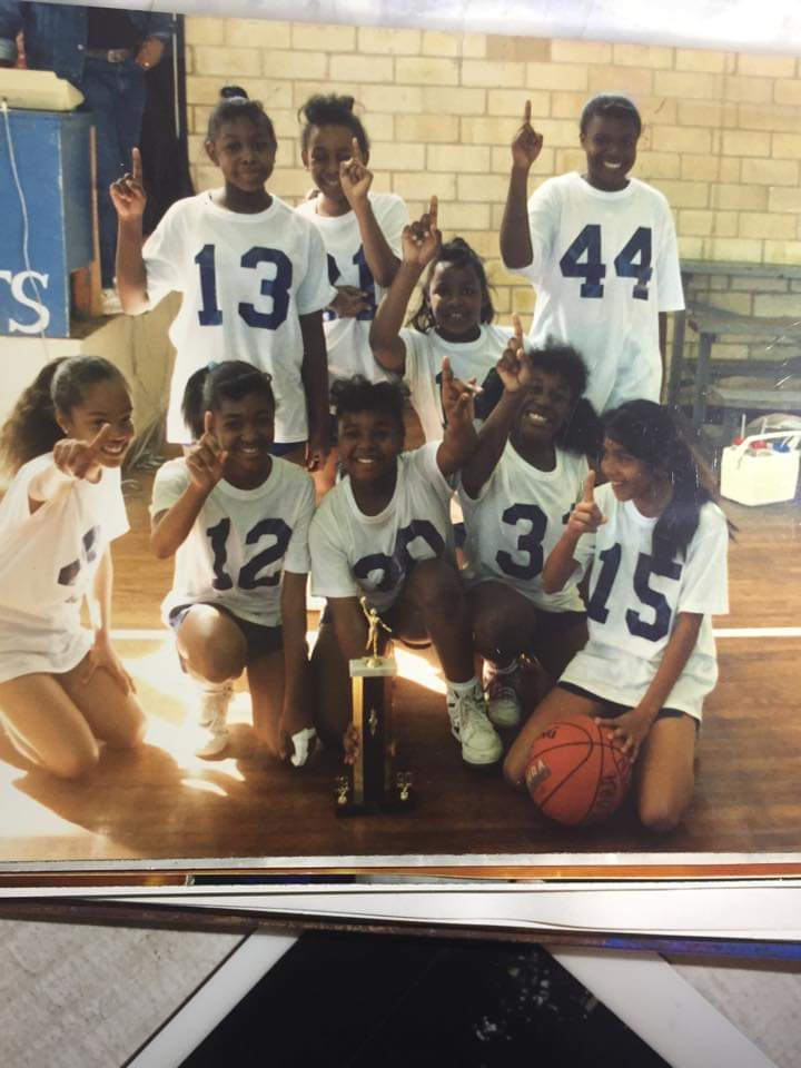 Happy NGWSD! I'm not new to this...I'm true to this. Yes, that's me holding the trophy! 😉 #BackInTheDay If I didn't know any better, I'd say I was declaring my future with the <a href="/UConnHuskies/">UConn Huskies</a> symbol! Just have an office not a locker and uni. 😂 #NGWSD #GoHuskies
