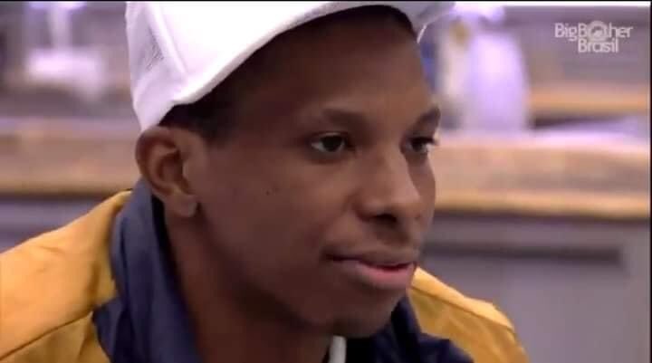 Nego DI: "Tu é irresponsável até que me prove o contrário."
Lucas: "Eu não tenho que te provar nada."

É isso!  #BBB21