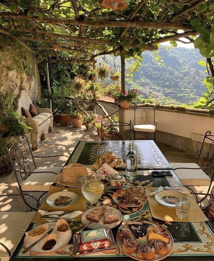 INTERIORPORN1's tweet photo. A trip to Italy is NEEDED 🥰 https://t.co/Ig0kVLCINx
