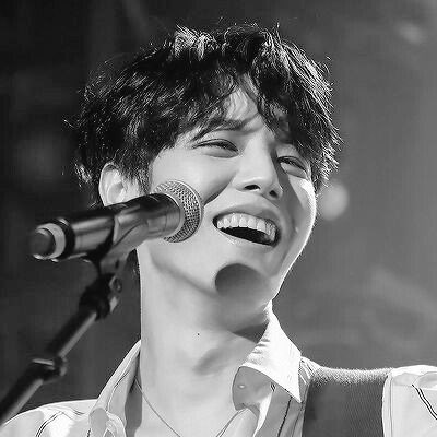 ziiziisnowi's tweet photo. My rose 😿 #HugForTheRose
@TheRoseSound
#WeStandWithTheRose https://t.co/1v7xWRCflv
