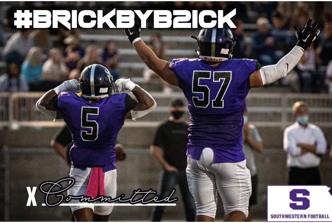 Frankysanchez18's tweet photo. 100% committed @CoachKapustka @CoachGriffSC thank you @BVille_West_FB @coachbpratt @CoachLaValle https://t.co/iou2R4AjGh