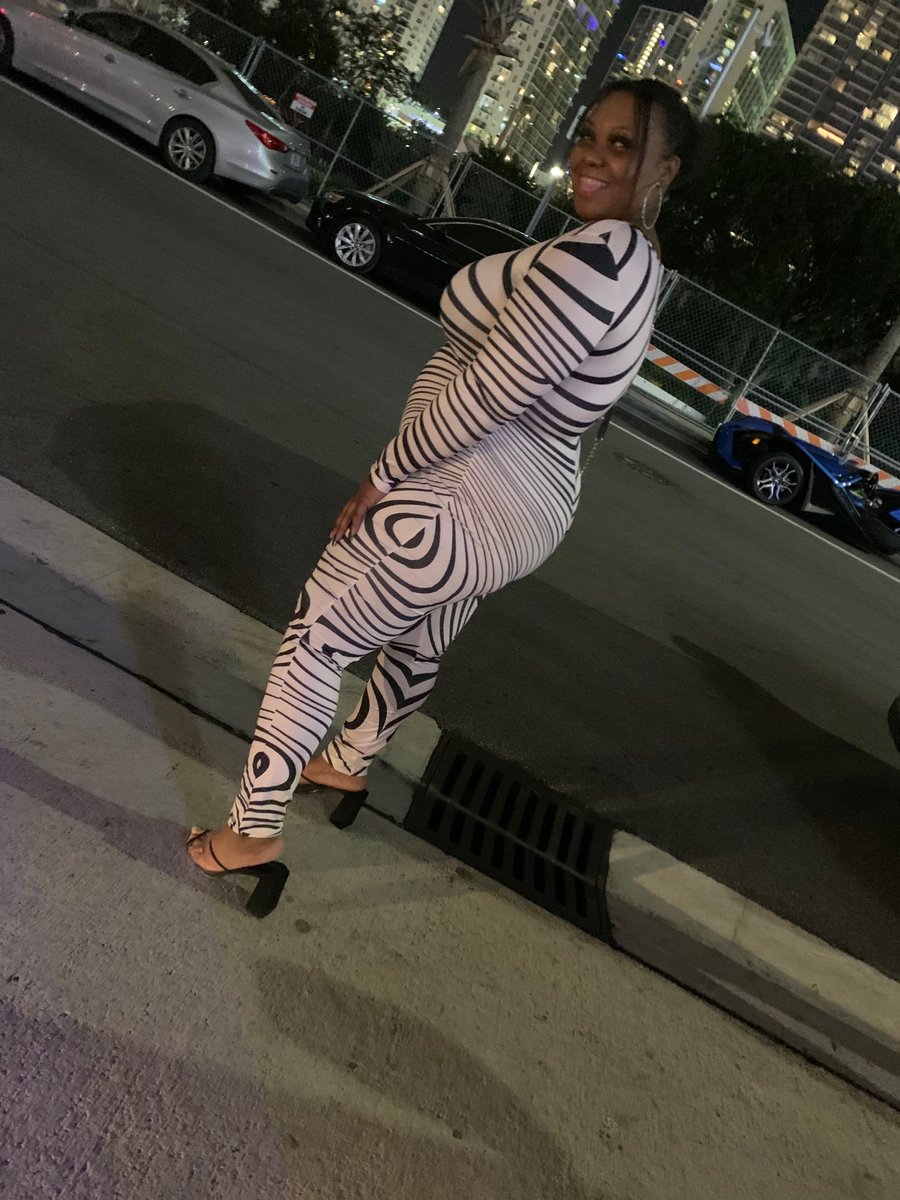 _DoubleeProblem's tweet image. 🖤🤍