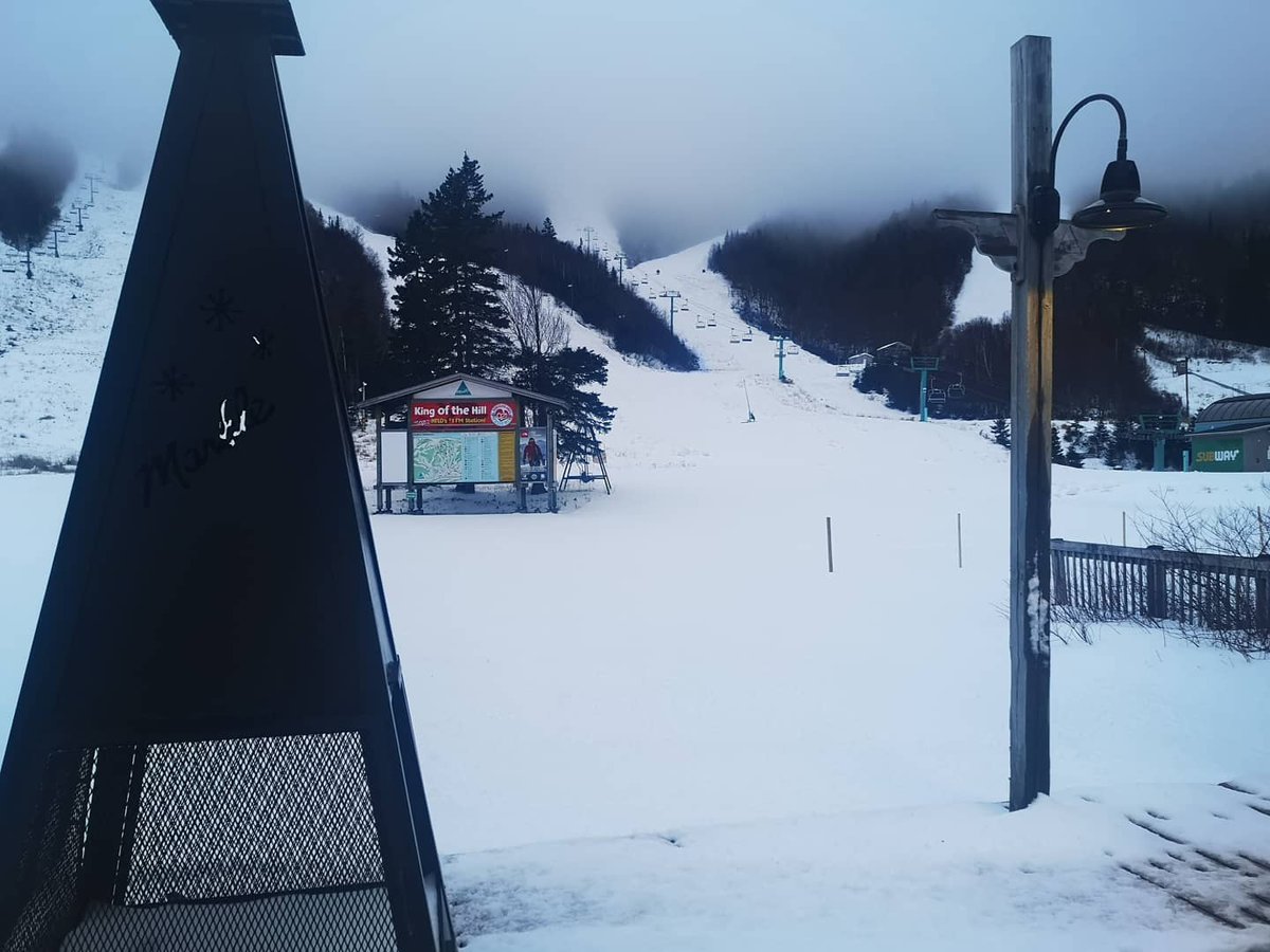 SkiMarble's tweet photo. We still require more snow on the top &amp; bottom slopes;  sadly, we will not be able to open this Friday.

Snowmaking will resume on Monday. We’ve got some consistent cold temperatures that should allow us to fill in the gaps, we are now targeting Friday February 12th. Stay tuned https://t.co/eoOYioOBVg