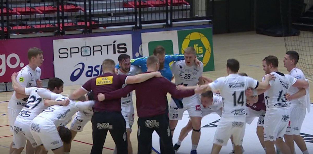 Leik lokið
<a href="/valurhandbolti/">Valur handbolti</a> 24-30 Selfoss
Þökkum leikmönnum, dómurum og áhorfendum nær og fjær fyrir leikinn. 
#handbolti #olisdeildin #selfosshandbolti #mjaltavélin