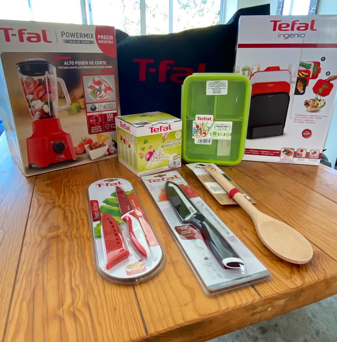 Gonzalo Lira Galván tweet media