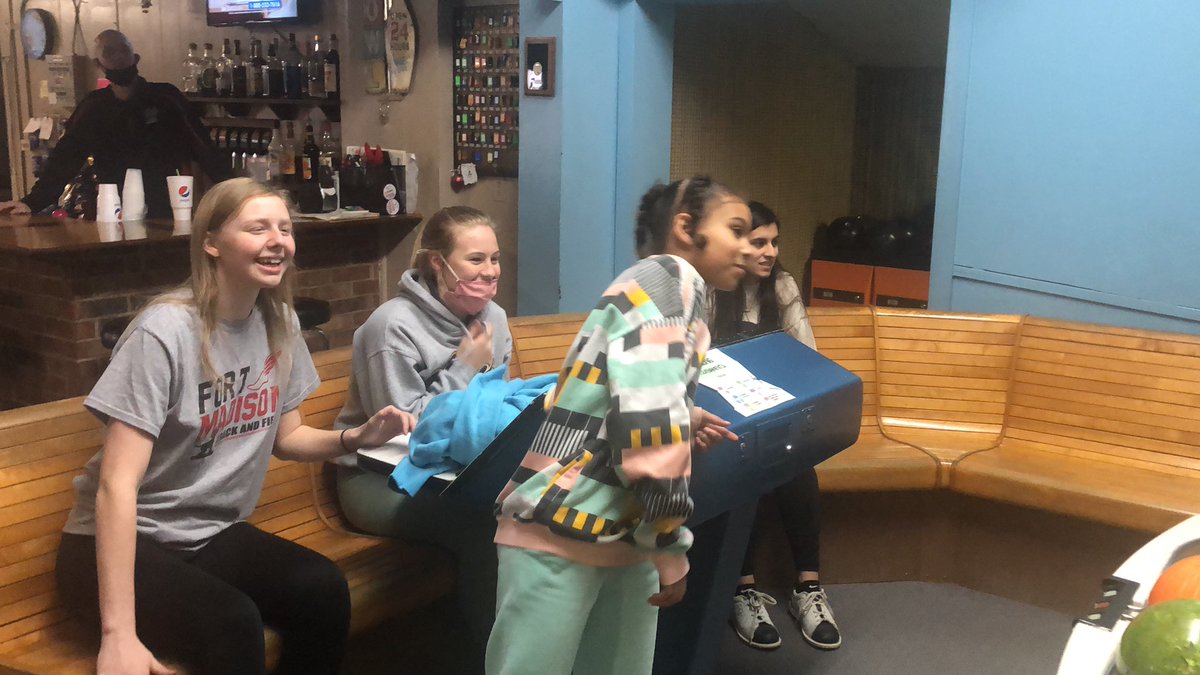 Team bonding night💪🏀