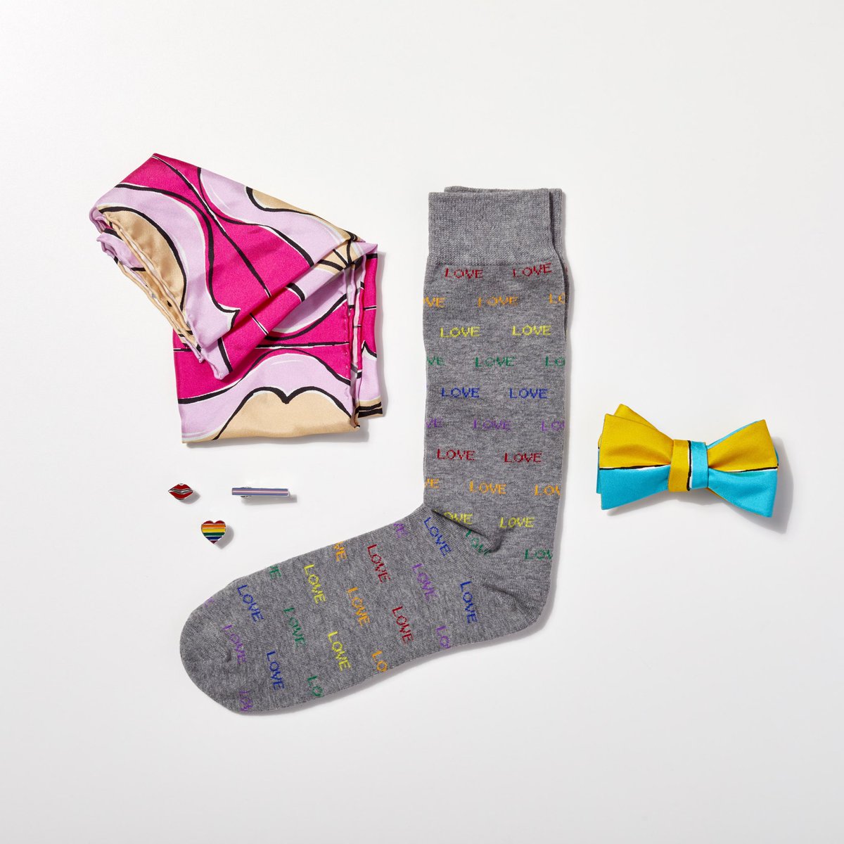 It's Valentine's Day soon, which means love (and equality supporting products) are in the air! So surprise someone with a gift that supports love and our #LGBTQ community! All proceeds go to LGBTQ organizations fighting for equality. #TieTheKnotOrg