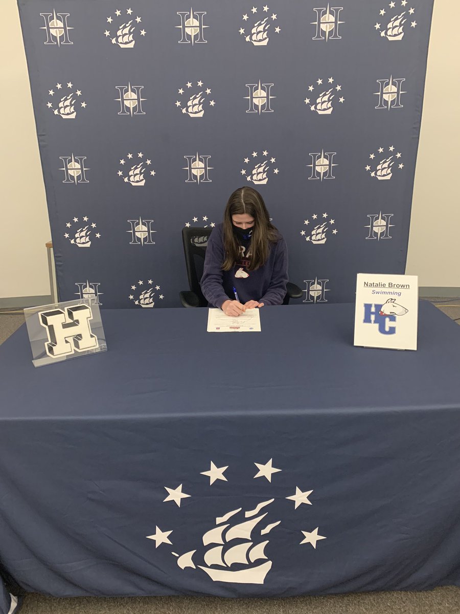 HudsonOHSports's tweet photo. Natalie Brown
Swimming 
Hiram College
@Hiram_Athletics 
@HHSswim 
#ExplorerPride https://t.co/Hc1RCz4o6a