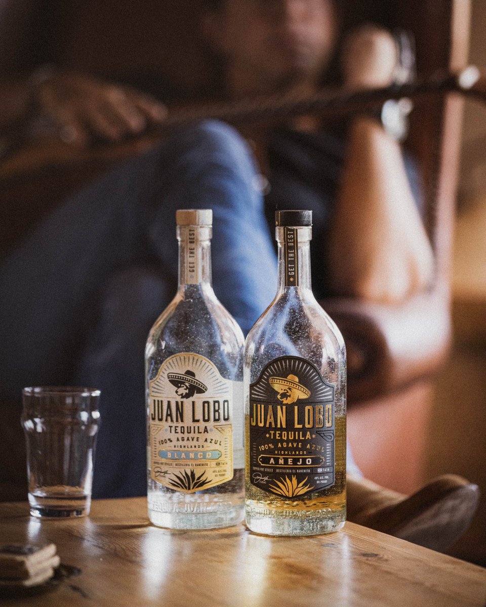 Fuel for country songs 🐺 Retweet below with your favorite country song for a chance to win a Juan Lobo Tequila merch pack! Winner announced on Monday 🎉