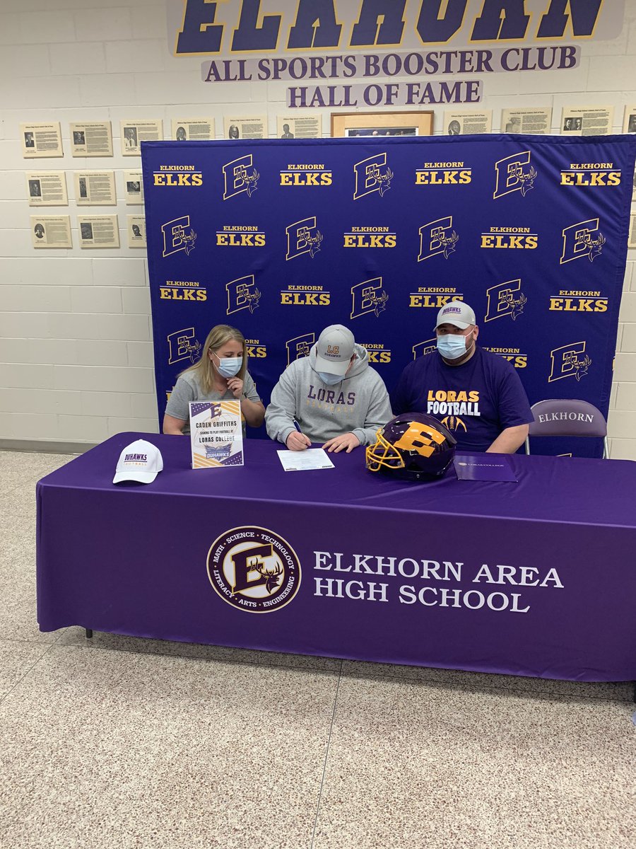 Congratulations to Caden Griffiths.  Loras College FB recruit.   #goelks <a href="/LorasCollegeFB/">Loras College Football</a>
