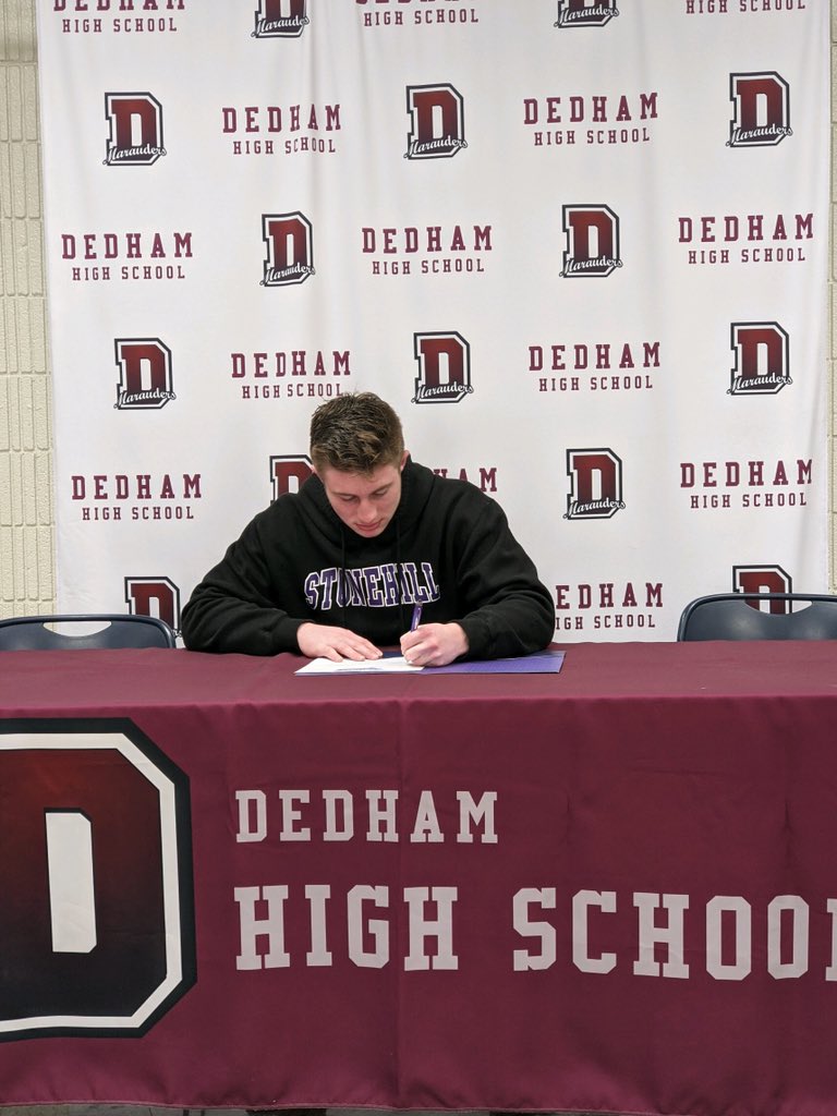 MatthewDeVirgi1's tweet photo. Stonehill 25’✍️ https://t.co/2mfP6am6RE