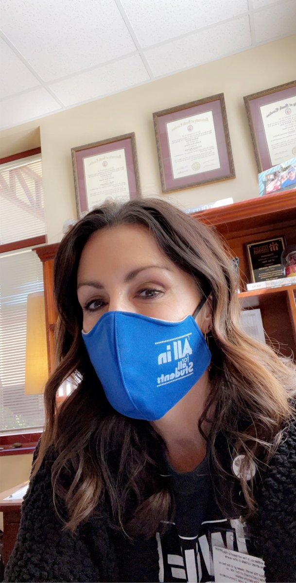 jennhadams's tweet image. Thank you @LexingtonOne for supporting your school counselors! #AllinforAllstudents #NSCW2021