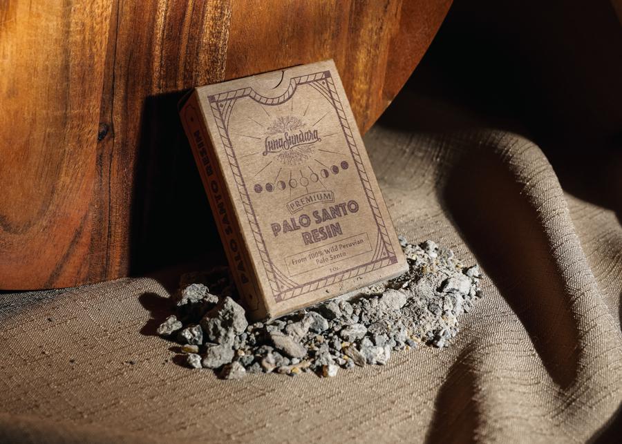 hm_comms's tweet image. We are thrilled to welcome @LunaSundara to the H+M family! Specializing in sustainably harvested palo santo, botanicals, home decor, and more, Luna Sundara is a BIPOC wellness brand that exclusively champions Latin American products.