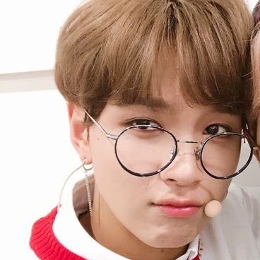 haechan wearing glasses ; a thread