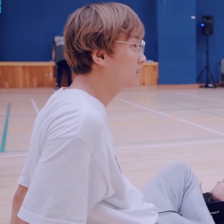 haechan wearing glasses ; a thread