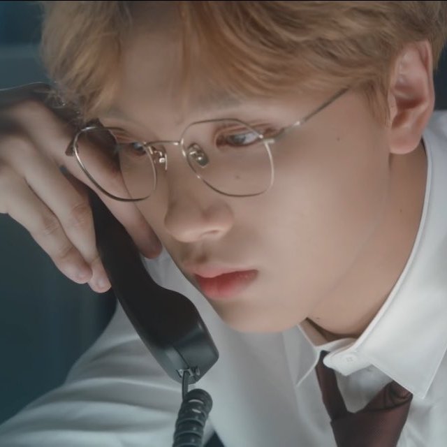 haechan wearing glasses ; a thread