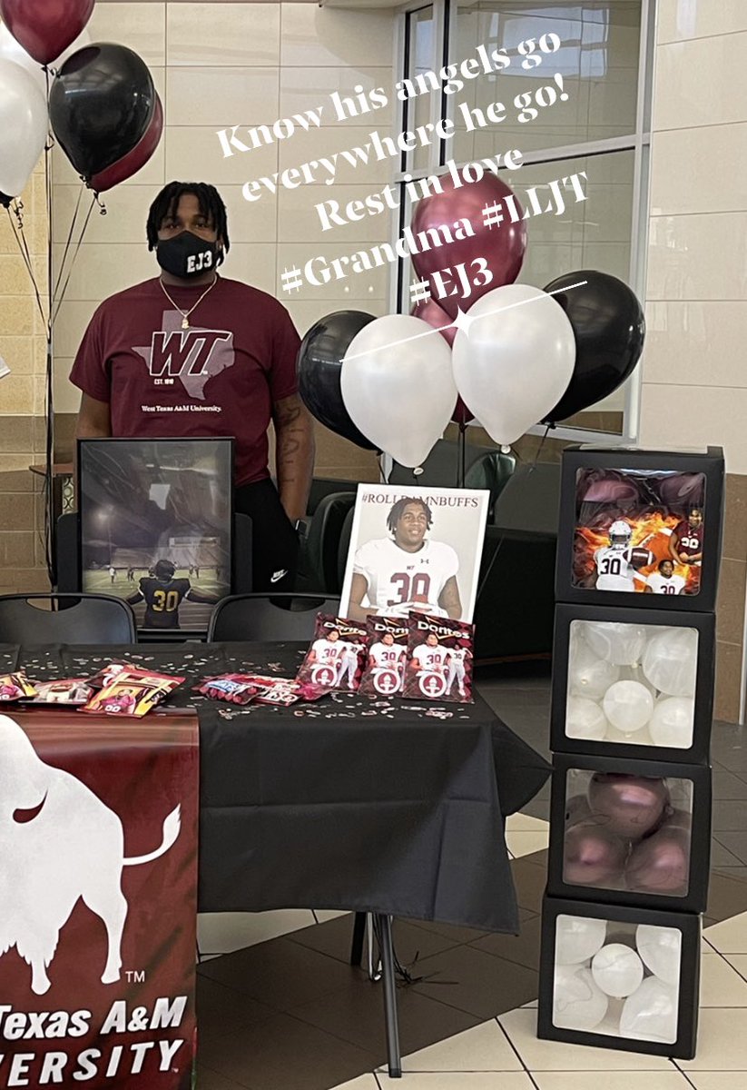 kukonu_shyann's tweet photo. GO GET YOUR DEGREE @30k_dub ! PROUD MOM! #NationalSigningDay https://t.co/SRzDY5CXnm