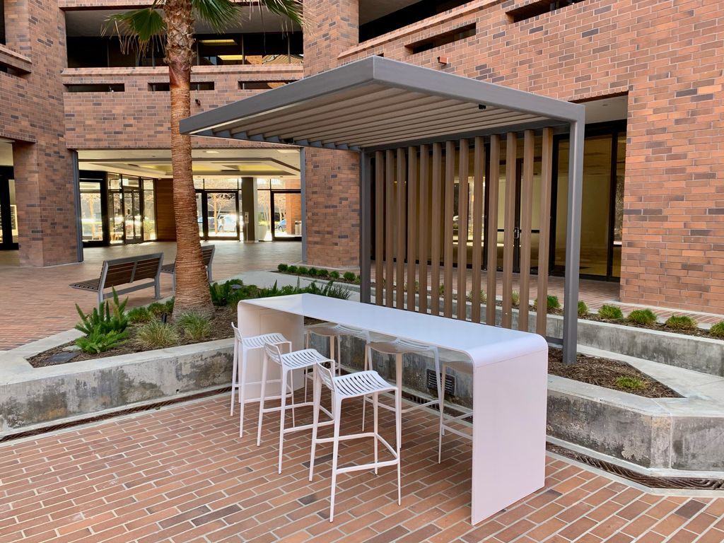 fsdesign_oc's tweet photo. Wow your guests with elegant outdoor spaces. 🤩 https://t.co/L2POCBa89k