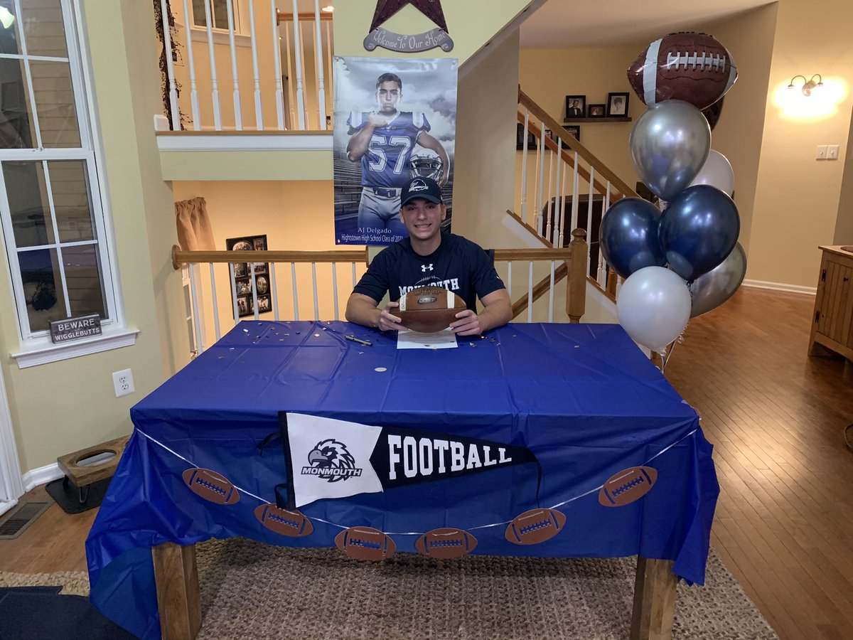 CoachFullTime's tweet photo. Congratulations to the best long snapper in the CVC @AJDelgado40 on his commitment to Monmouth University. Hard work pays off! Go Rams https://t.co/F0Vxq0uXt1