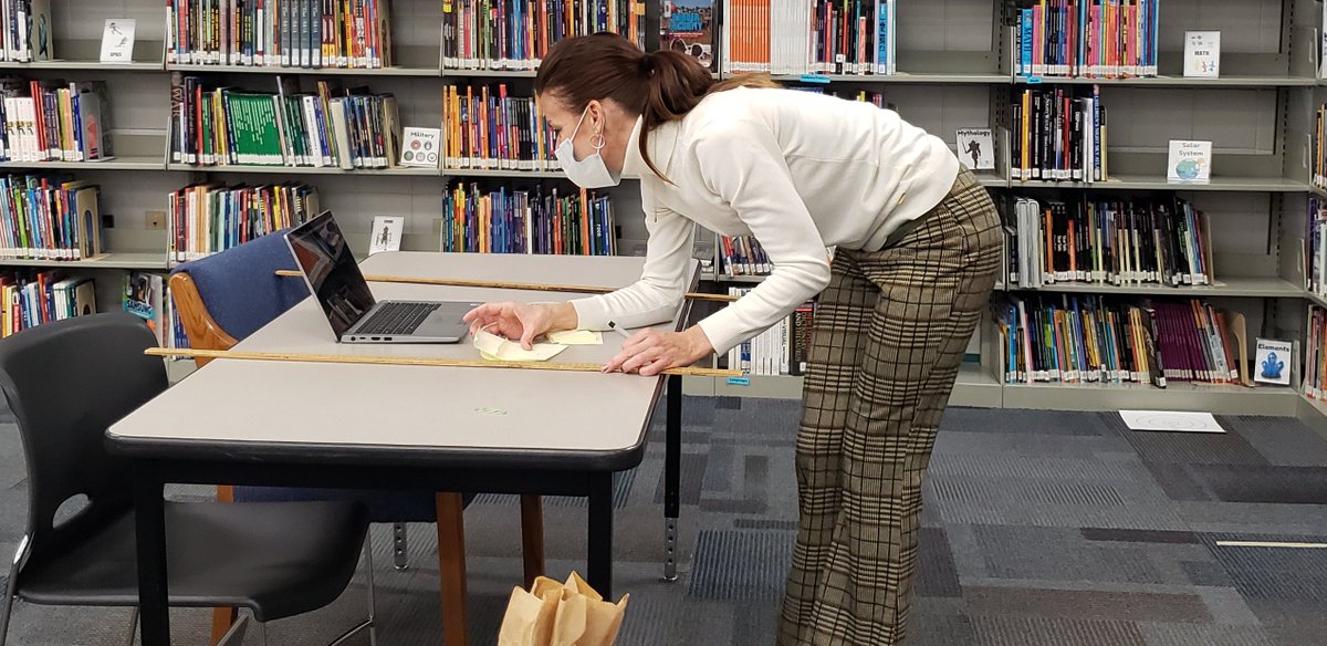 LSMSlibrary's tweet image. It was great to see students from Stretch trying out their catapults this week!  There&apos;s always something happening @LSMSlibrary  #RSDlibraries  #LaSallePride