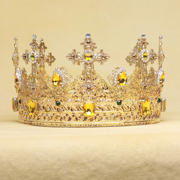 Yeonjun as crowns