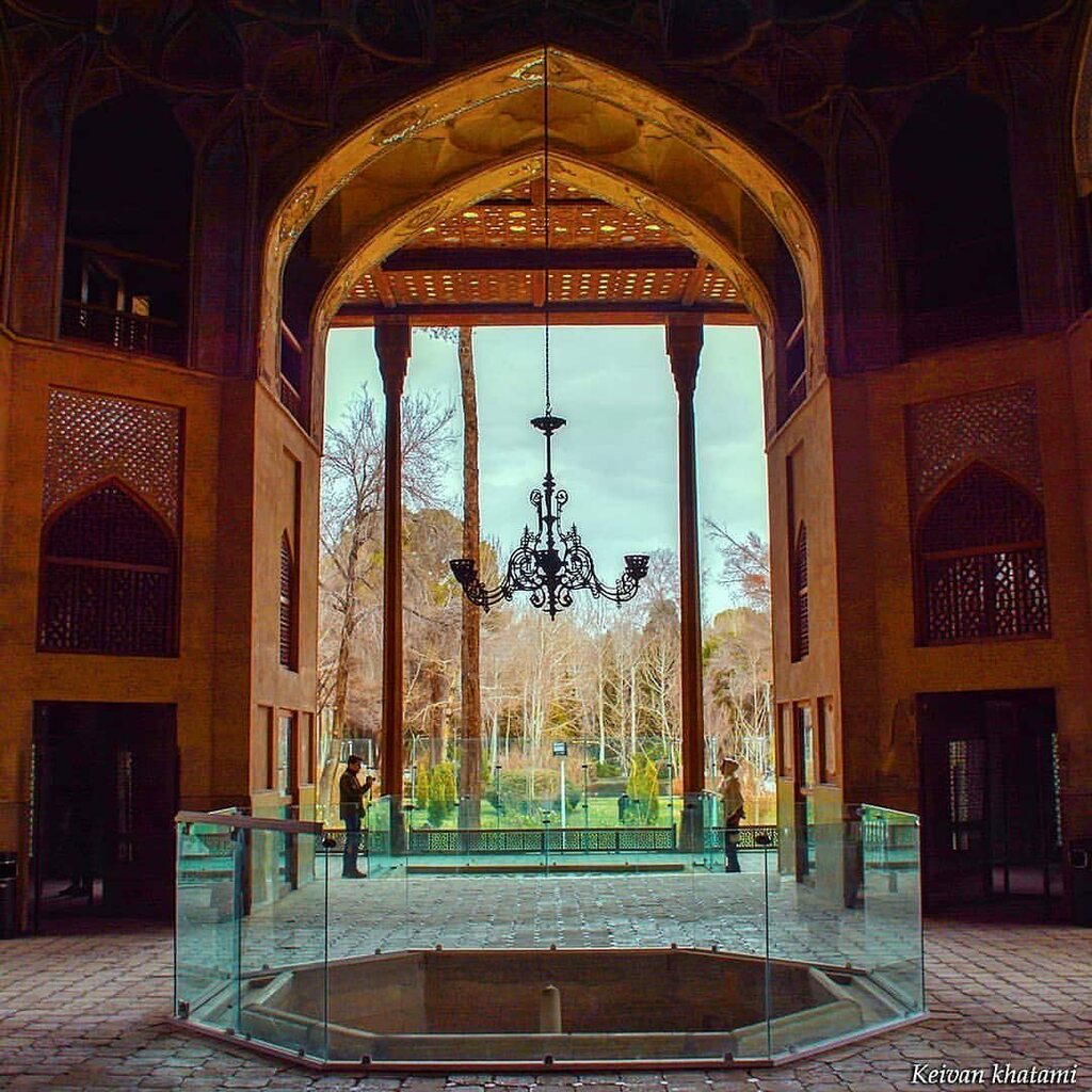 InstaEsfahan's tweet photo. ‌
Hasht Behesht Palace  کاخ هشت بهشت https://t.co/25982L5MkB https://t.co/AQfwB9VJR9