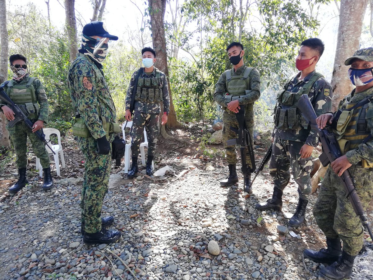 PSSg Rowie Terrenal,  coordinated to the AFP-CAFGU personnel regarding the joint preventive measures on COVID-19 and the implementation of General Community Quarantine to always observe the health protocols especially on the use of face mask and maintain social distancing. https://t.co/sQTD5k906M