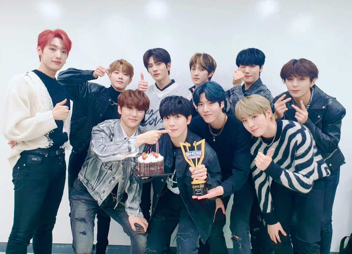 aa_golcha's tweet photo. #GoldenChild #GoldenChild1stWin #goldenchild2ndwin #GoldenChild3rdWin #GoldenChild4thWin
@Hi_Goldenness
👑😇✨ https://t.co/UErJG7GH5x