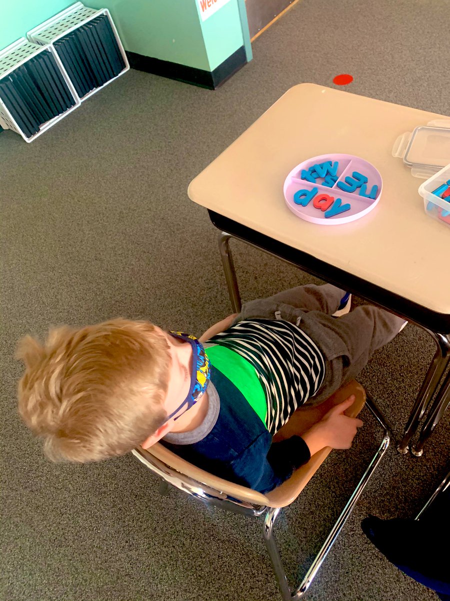_MrsTsFirsties's tweet photo. When your @target purchase of kids plates work beyond guided math centers ✨ #hybridlearning⁣
⁣
Idea inspo cred: @ApplesAndABCs ⁣ https://t.co/baqqvMCgWf