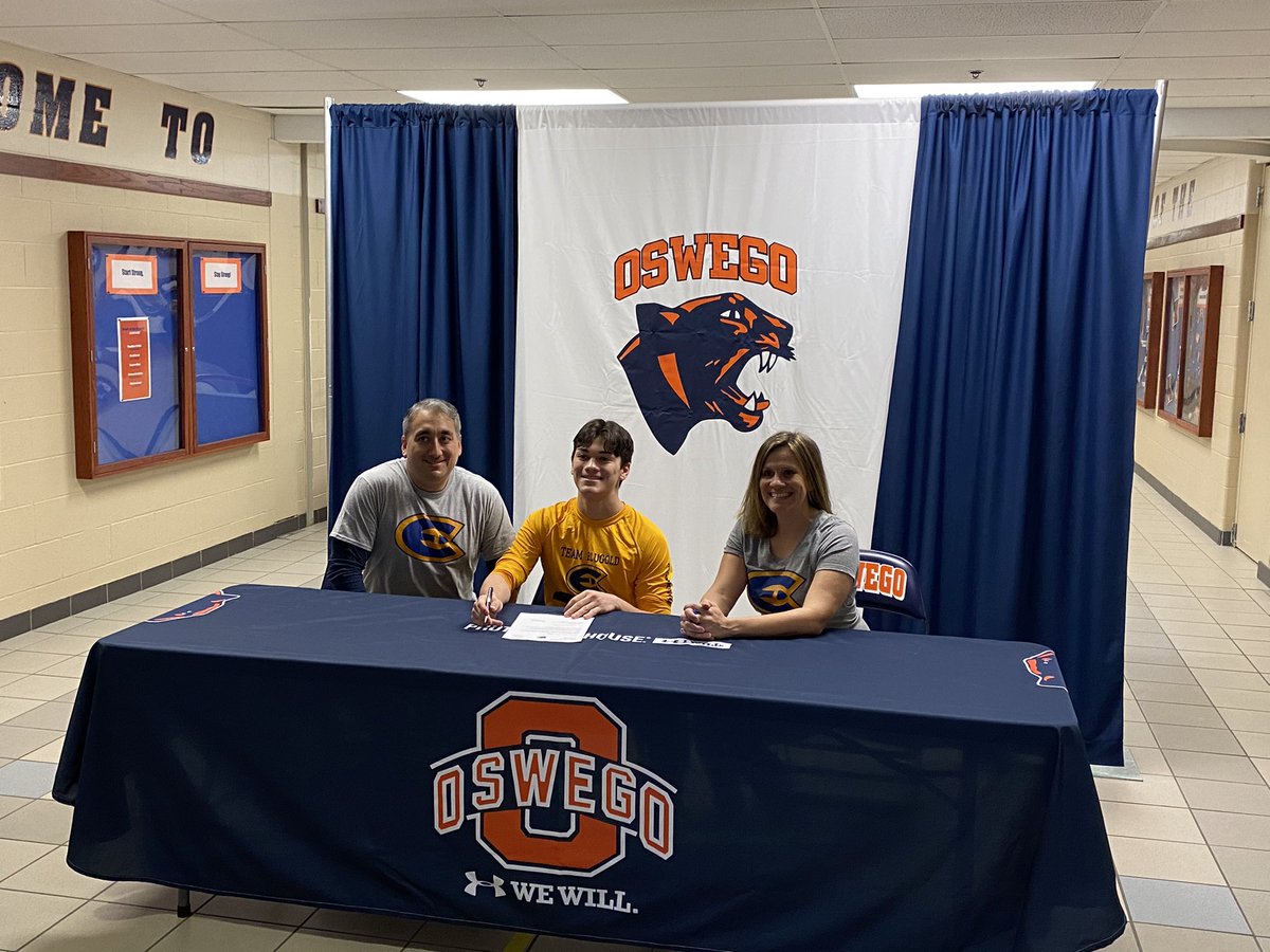Oswego HS Wrestling tweet media