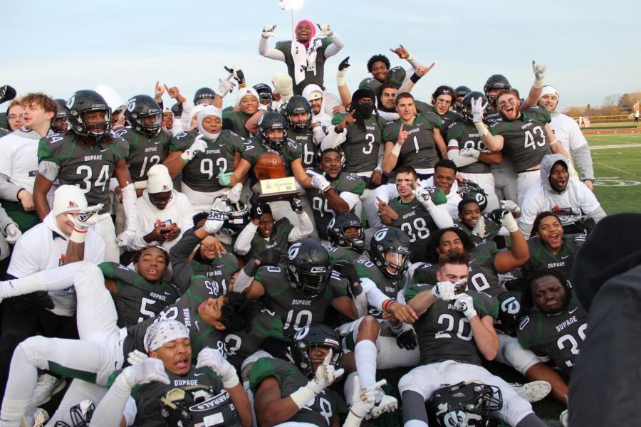 bigmikewalker34's tweet photo. Thank you @FBCoach_Rahn @CoachTCip @LisleFootball #jucoproduct https://t.co/SgO5le9xW8
